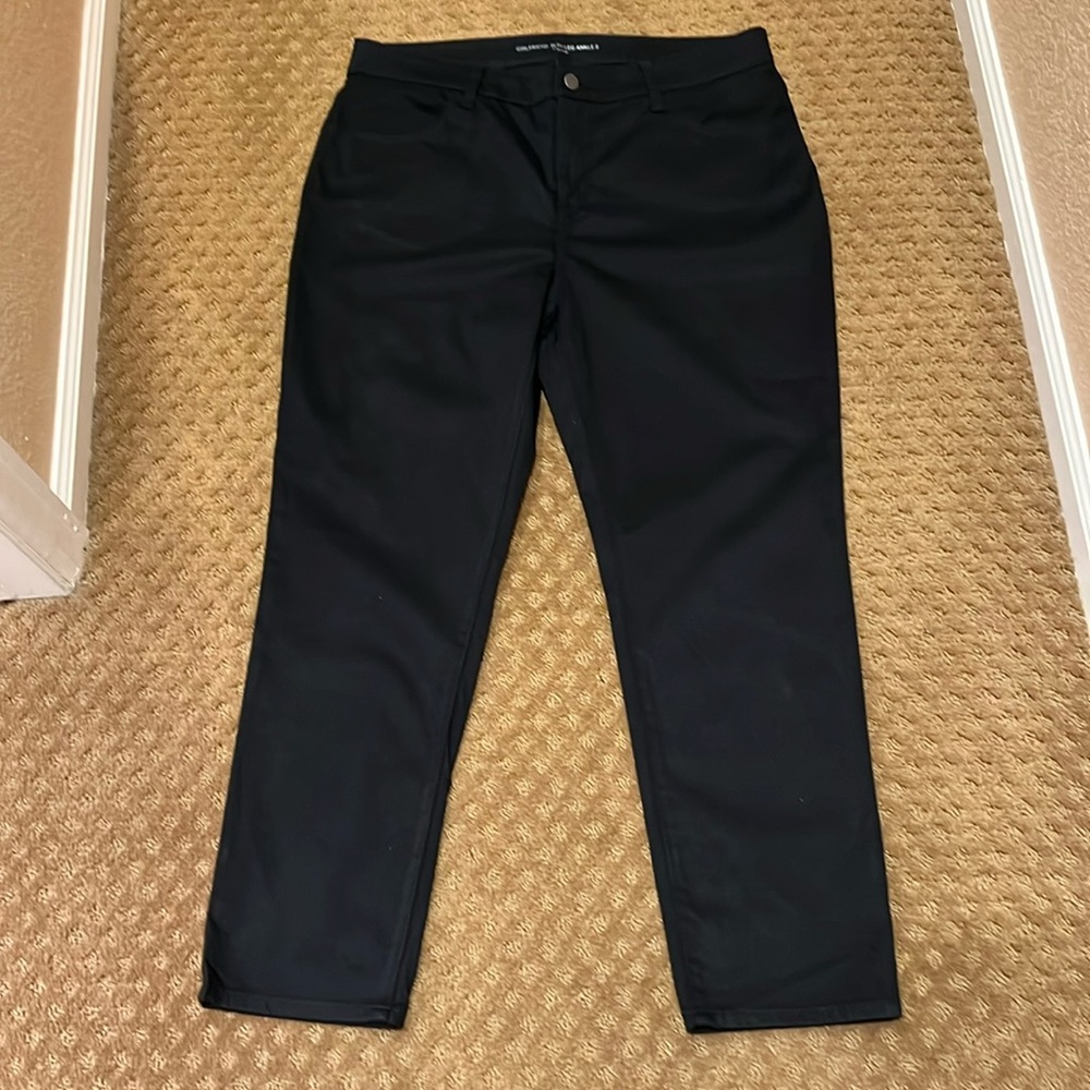 Chico’s Girlfriend Slim Ankle Pants Sz 2
